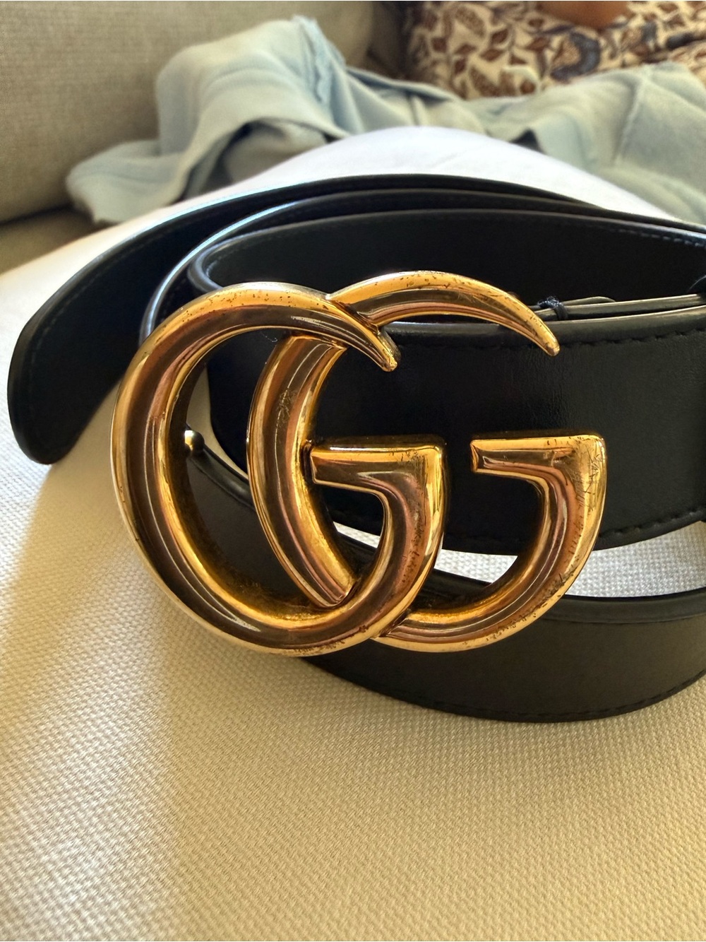 Authentic Gucci Black Leather Belt with Gold Double G Logo - Picture 3 of 4